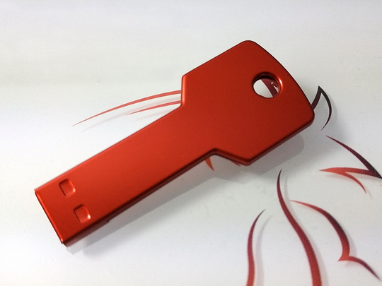 Pendrive w kształcie klucza