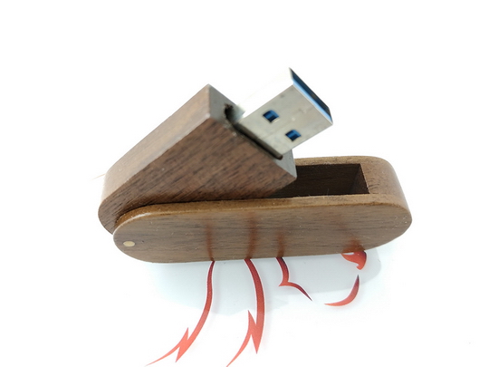 Pendrive z drewna